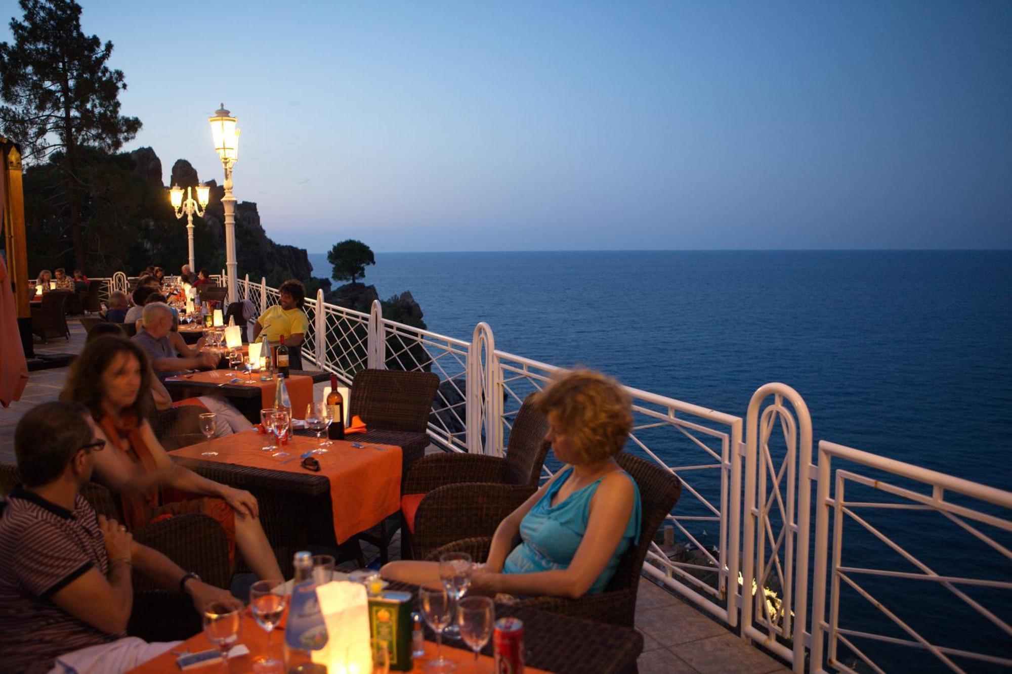 Hotel Kalura Cefalù Εστιατόριο φωτογραφία
